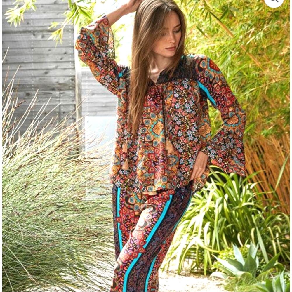 Johnny Was Vibrant Mandala Margot 100 % Silk Blouse XS Boho Flutter Top NWT - Picture 3 of 8